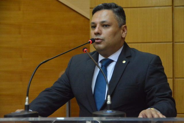 Ibraim Monteiro rompe após ter parentes exonerados e declara apoio à candidatura do PT