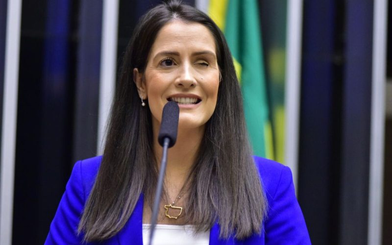 Falece a deputada federal Amália Barros, defensora dos direitos das pessoas com visão monocular